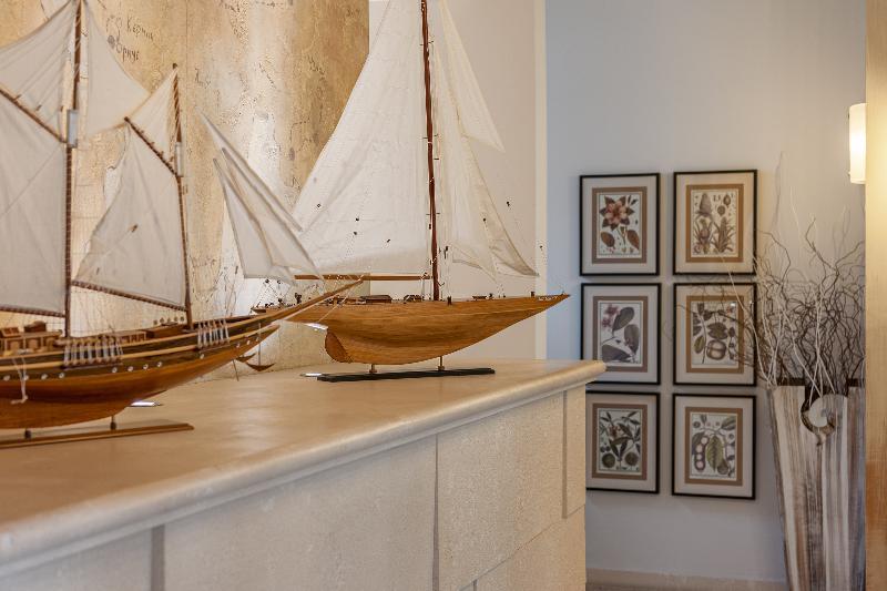 Guest house Gallery 2*